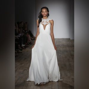 Wedding Dress - Never worn